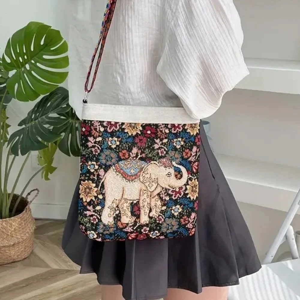 Women’s Ethnic Animal Elephant Small Cross Body Bag Purse